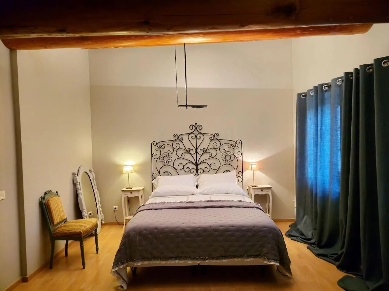 Ancien Mas Du Moulin Bed & Breakfast Eygalieres